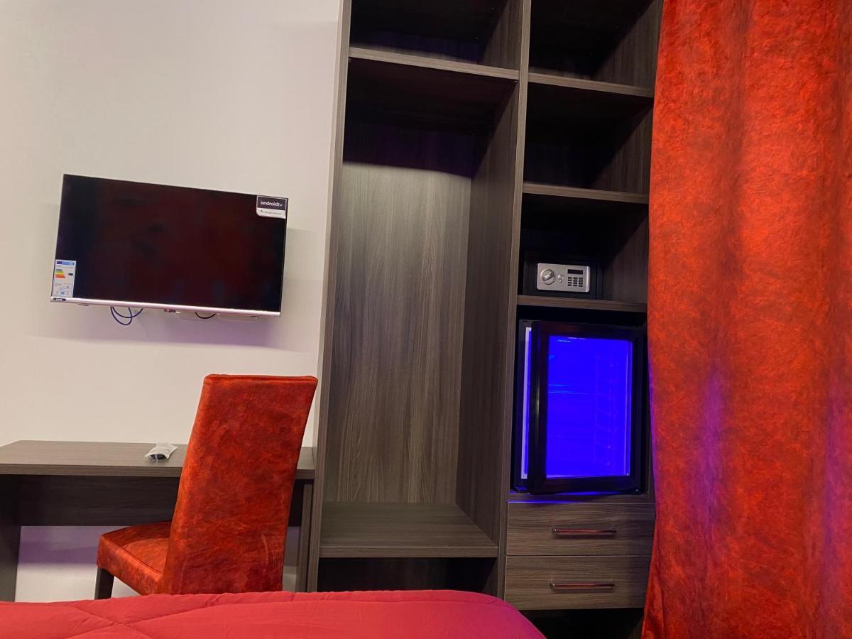 Bed and Breakfast Oasilandia Dorno Esterno foto
